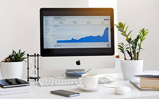 开云体育网页版入口-欧锦赛篮球公开赛选手身手敏捷，场面华丽，欧锦赛参赛队伍