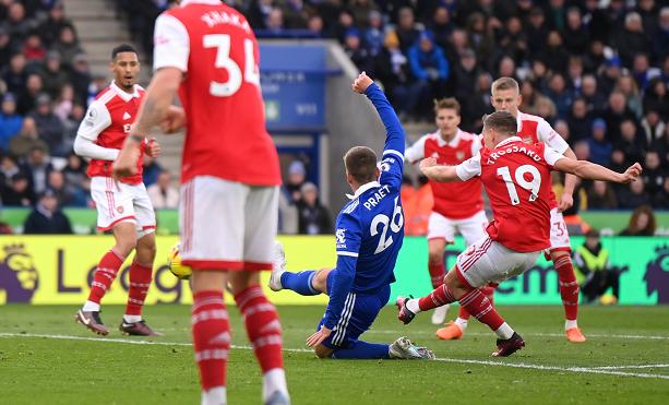 开云体育app-汉诺威遭遇连败，保级压力骤增