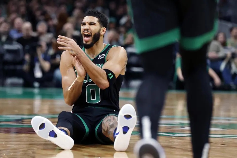 凯尔特人全队作战配合高效,望攻下季后赛宝座的简单介绍 凯尔特人全队作战配合高效,望攻下季后赛宝座的简单介绍