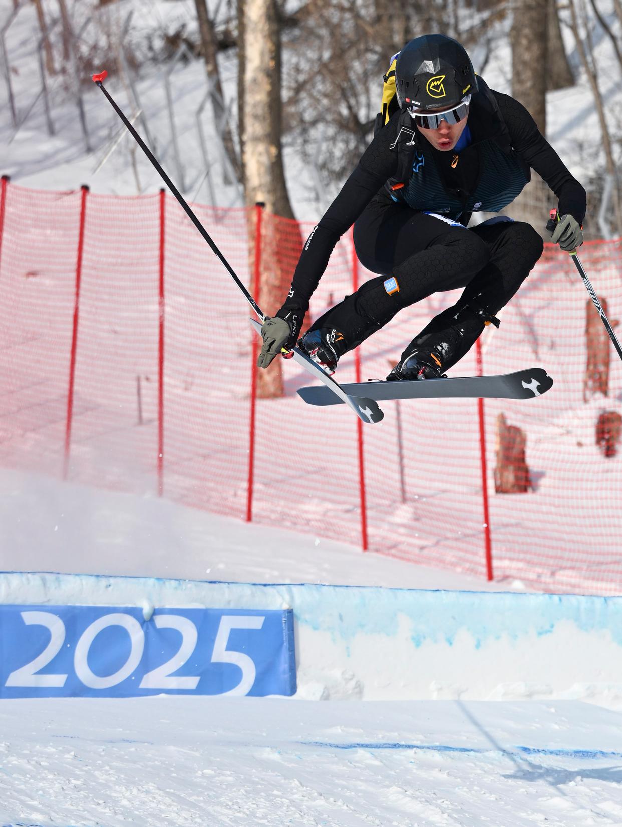 滑雪比赛结果揭晓:运动员实力对比惊险 滑雪比赛结果揭晓:运动员实力对比惊险