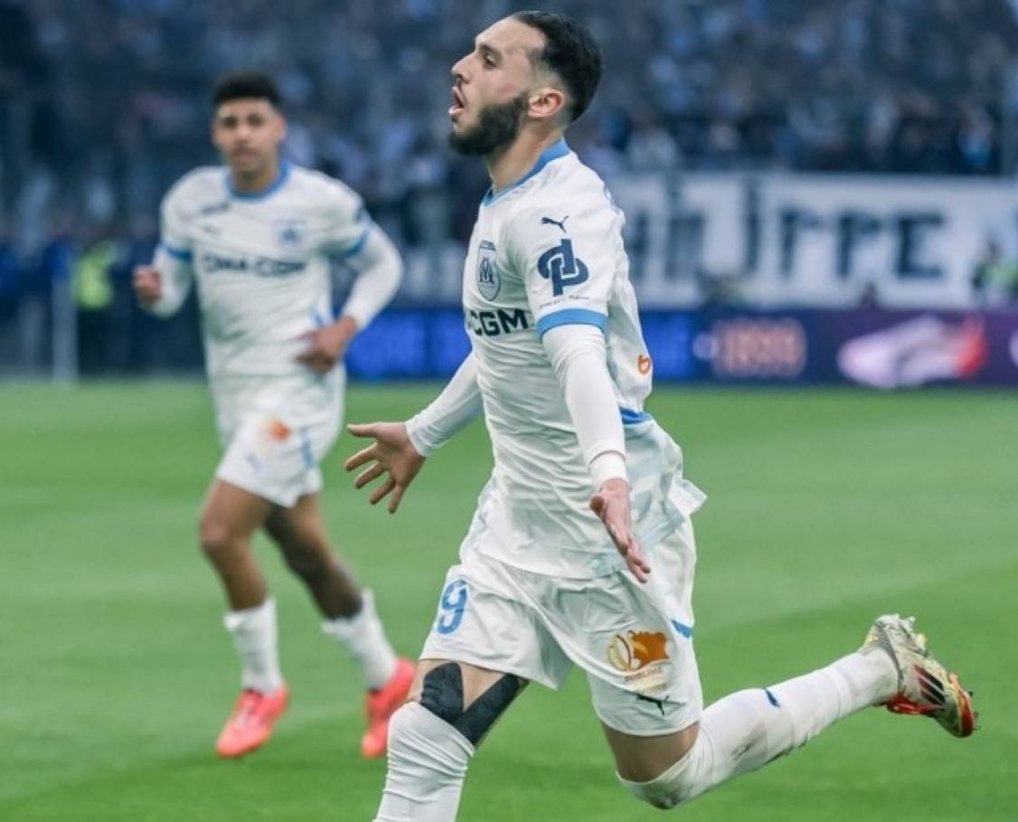 开云体育平台-里昂战胜圣埃蒂安，法甲积分大丰收