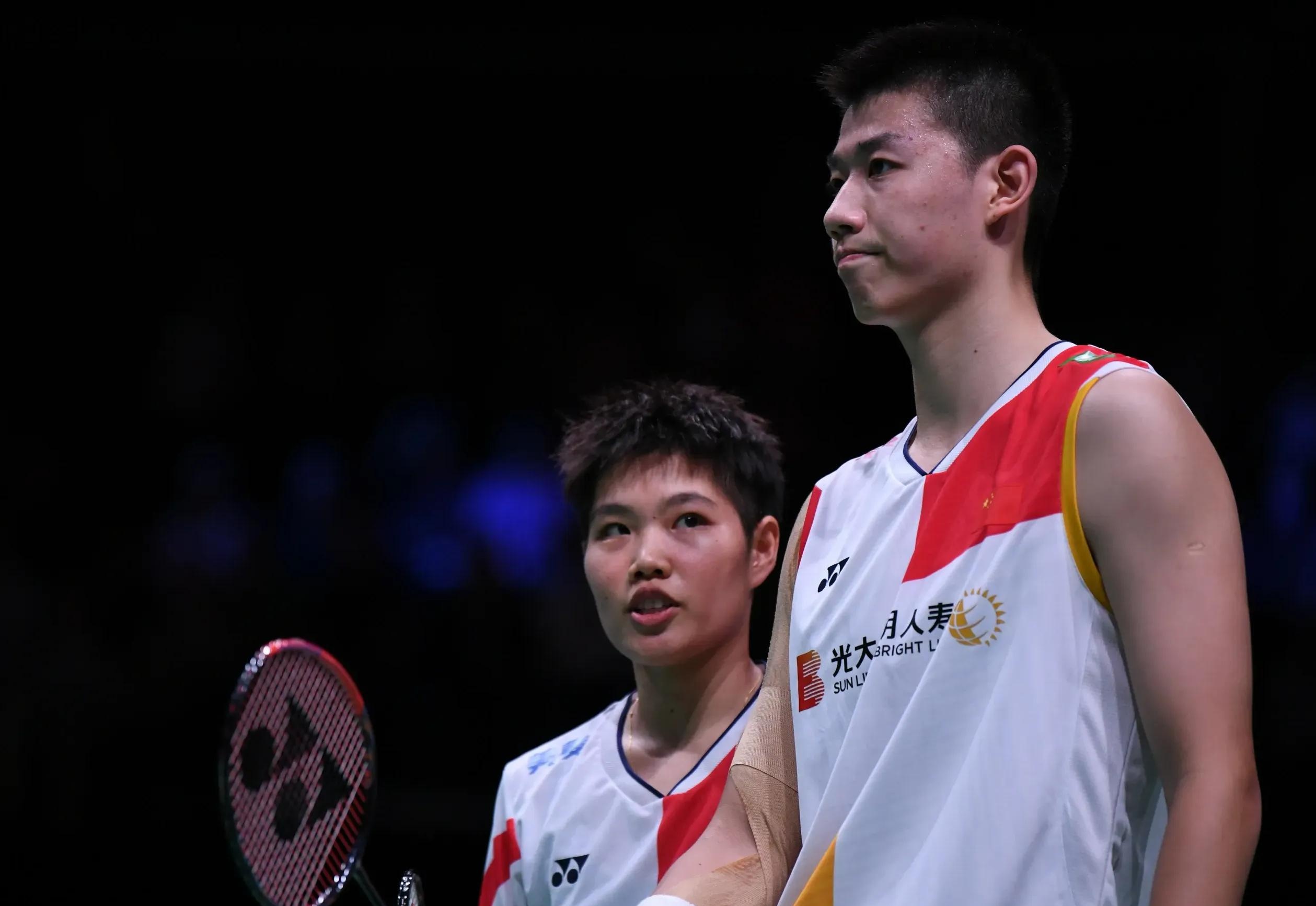 开云体育官方入口-韩国羽毛球选手精彩对决，夺得金牌