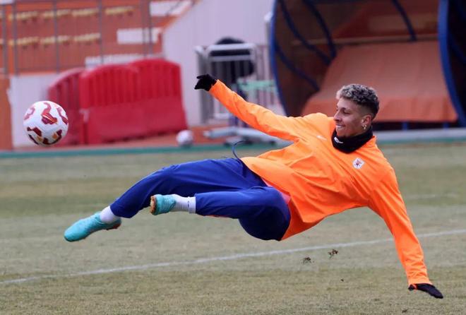 开云体育网页版登录入口-湖北队谋求胜利，积极备战下一轮比赛以争夺更多积分的简单介绍