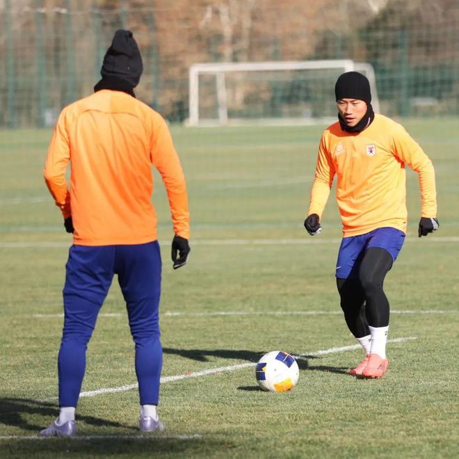 湖北队谋求胜利，积极备战下一轮比赛以争夺更多积分的简单介绍