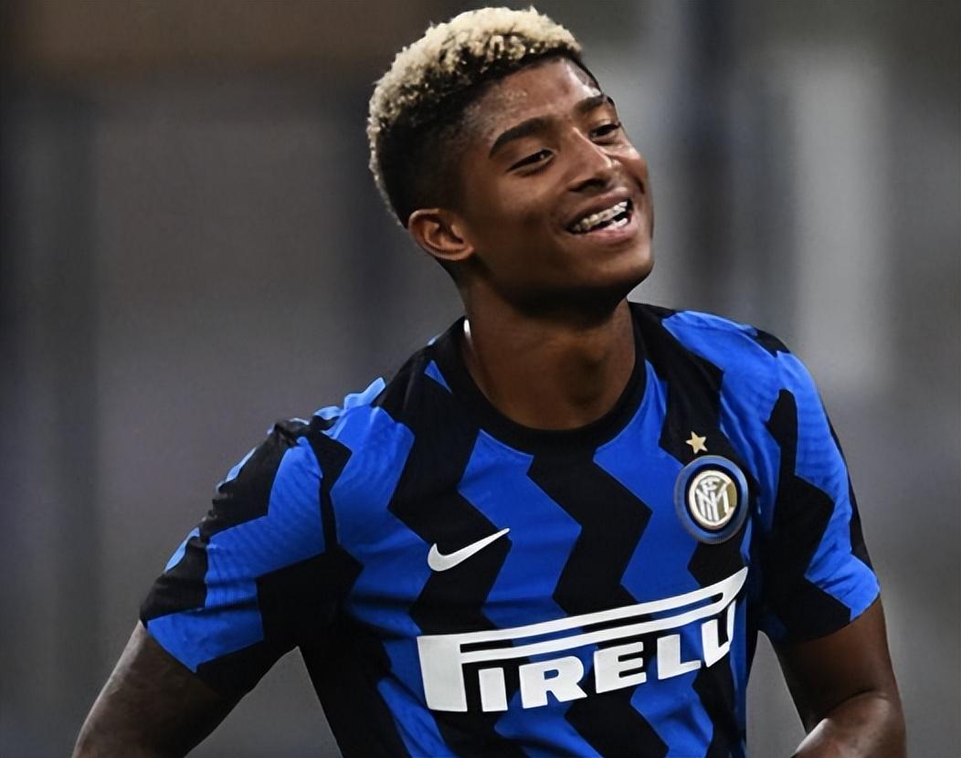 贝内文托前锋连场进球,成为球队得分王的简单介绍 贝内文托前锋连场进球,成为球队得分王的简单介绍