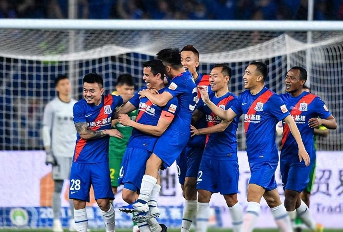 开云体育网站-球队新引援表现出色，助力球队豪取连胜