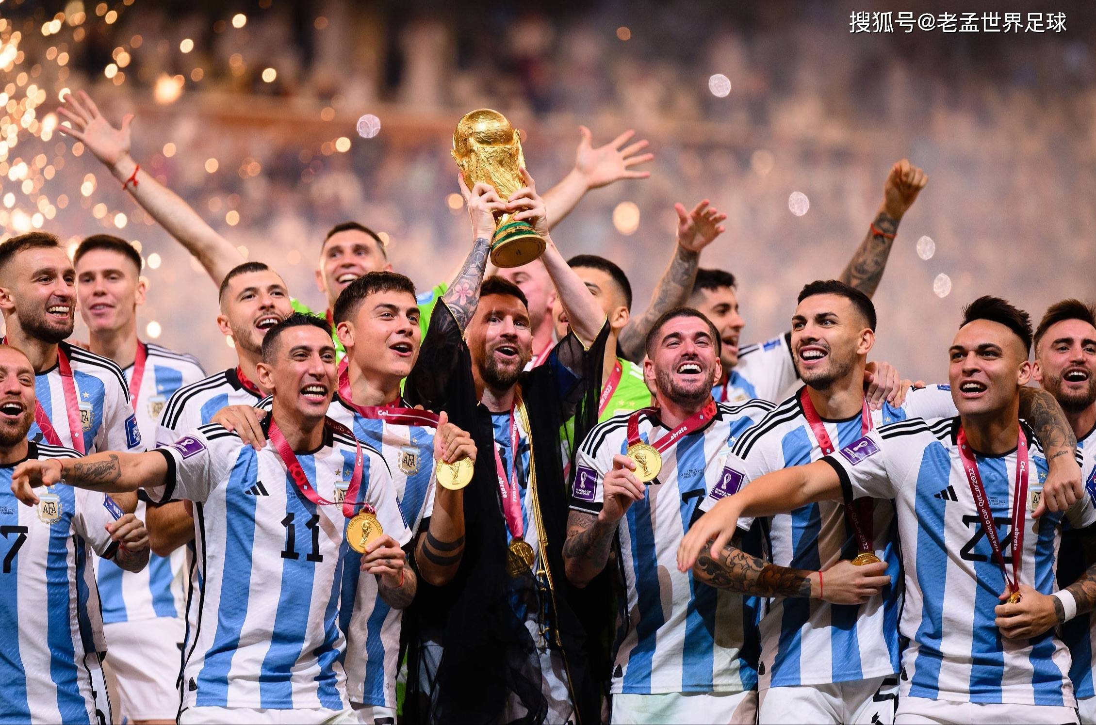 开云体育官网入口-包含巴黎圣日耳曼击败巴塞罗那，波尔图痛失领先的词条