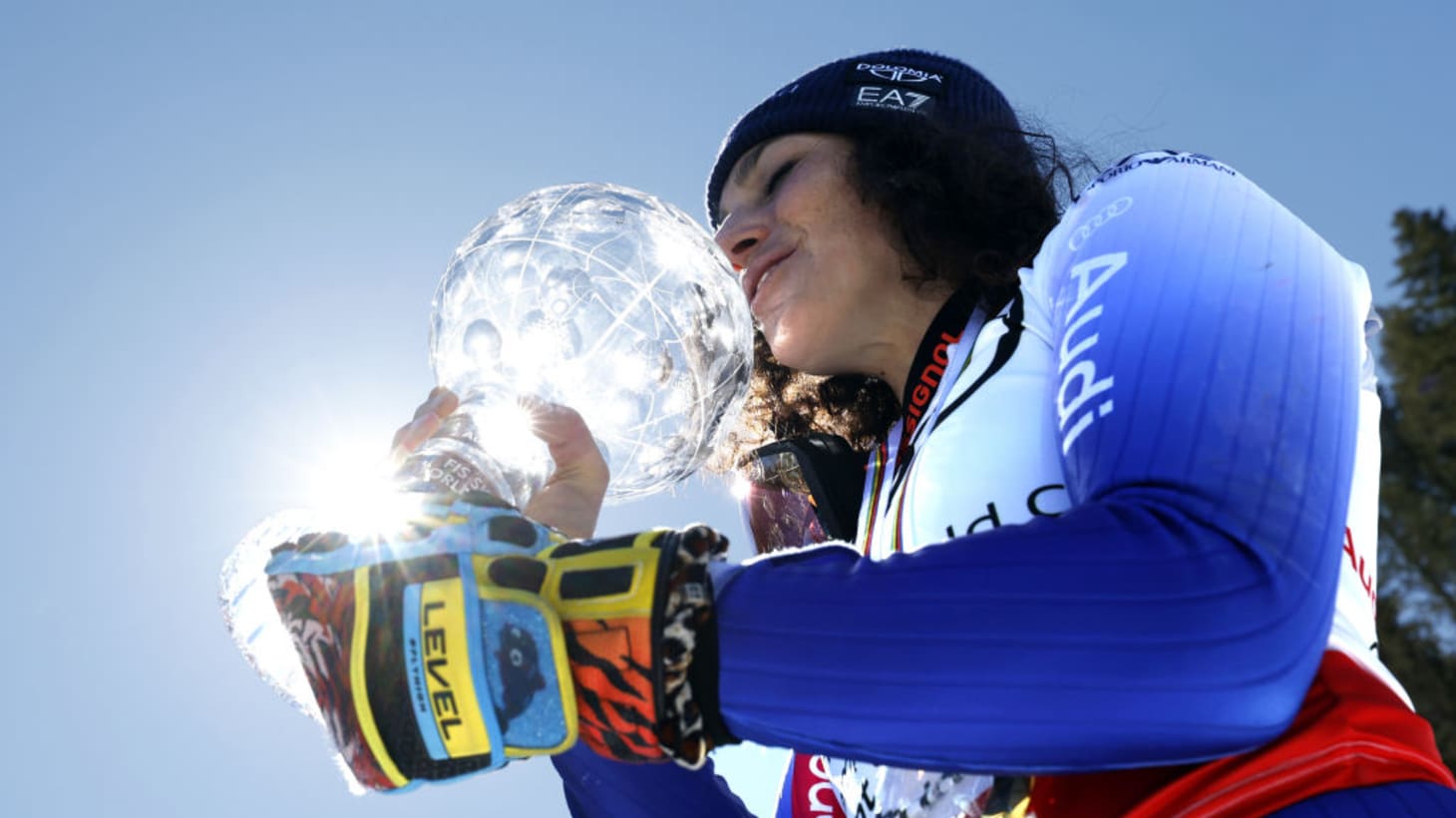 开云体育app-意大利选手在单板滑雪赢得关注