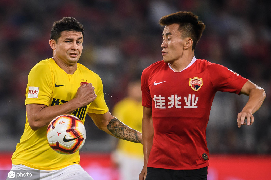 开云体育地址-包含“神秘主教练”负责恒大？任二十之际主帅略逊色的词条