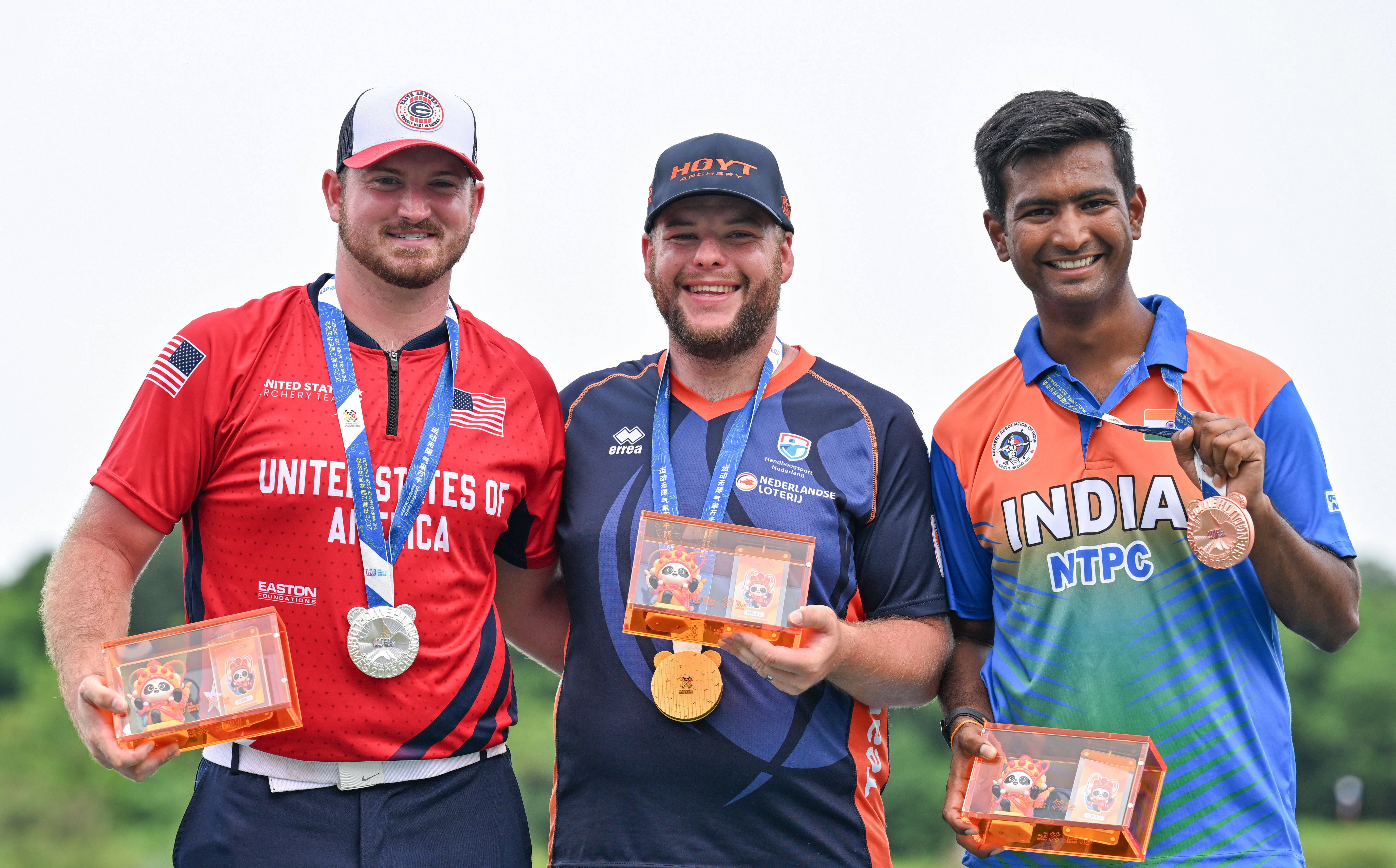 开云体育app-荷兰运动员斩获金牌，成绩抢眼